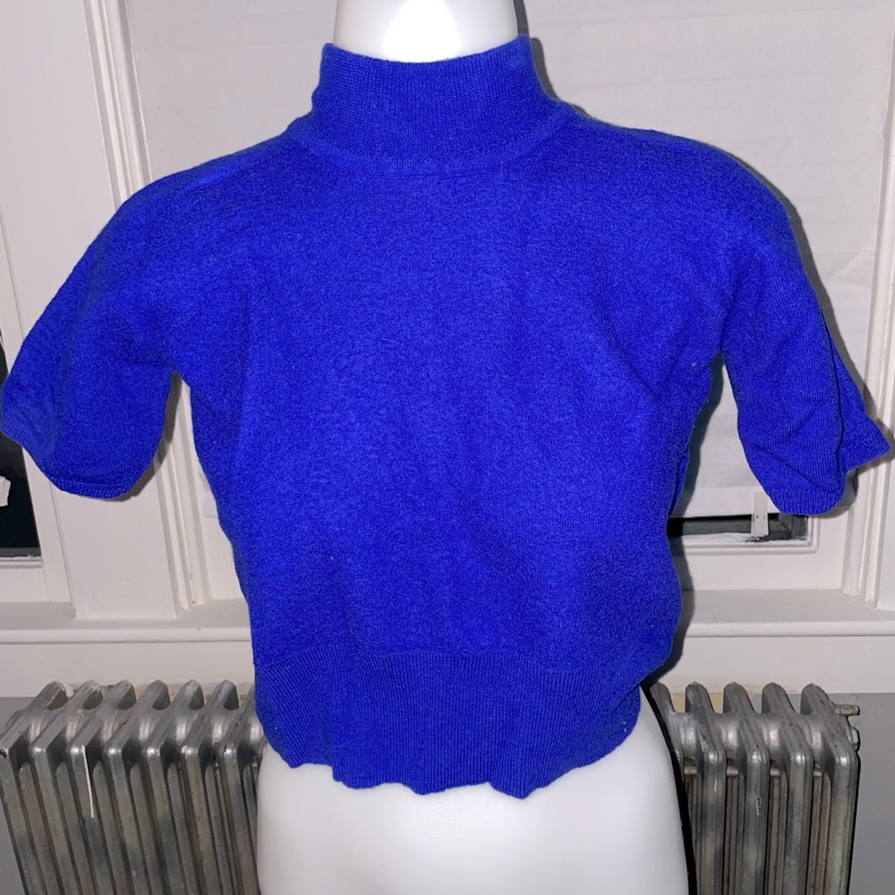 VINTAGE Liz Claiborne WOOL sweater